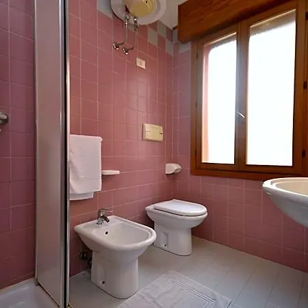 And Cozy In A Modern - Beahost Hotel 3*